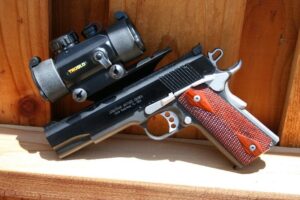 1911 with Truglow Reflex Sight