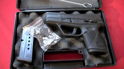 Taurus PT709 Slim unboxing