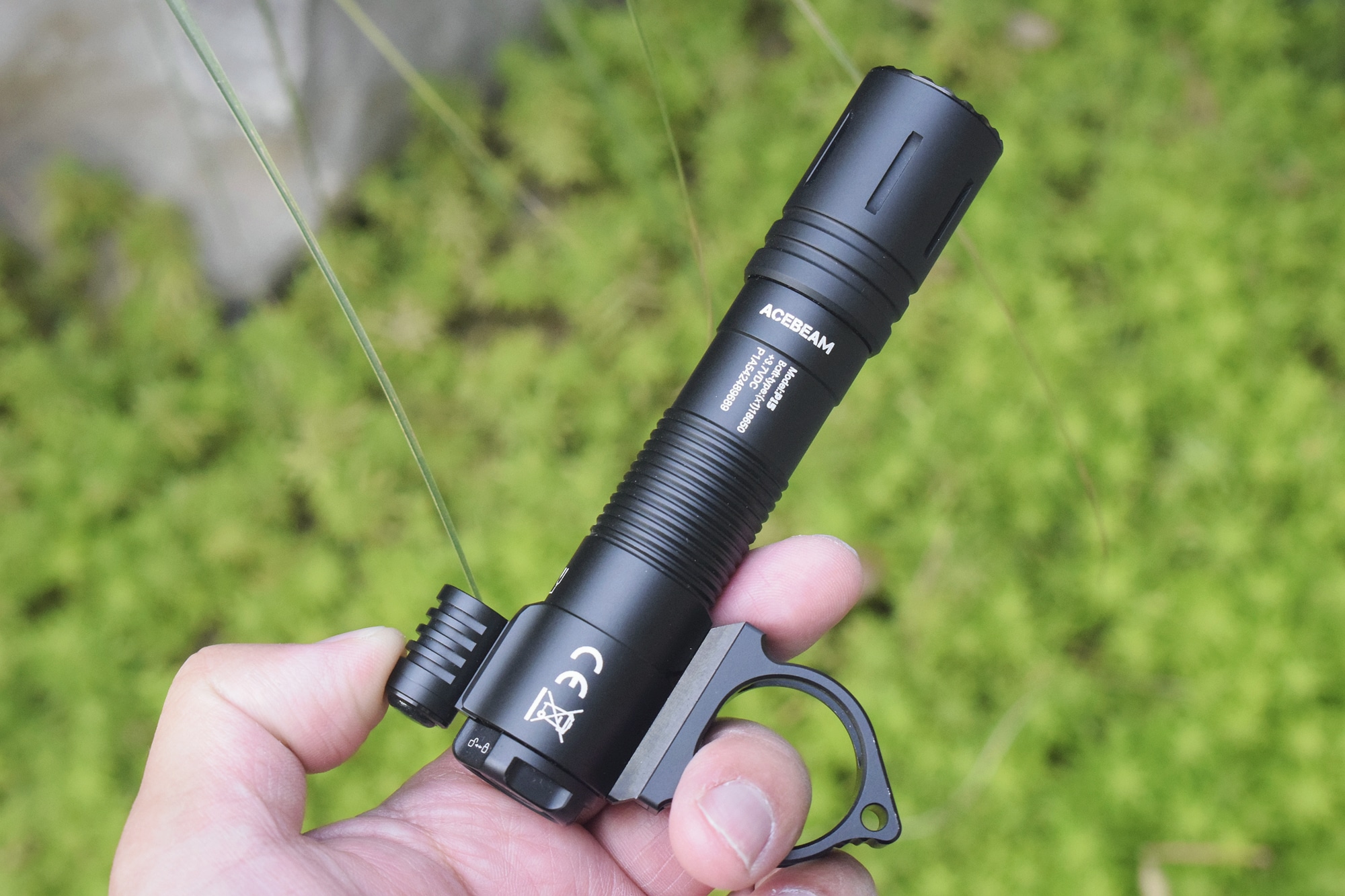 AceBeam Defender P15 Tactical Light