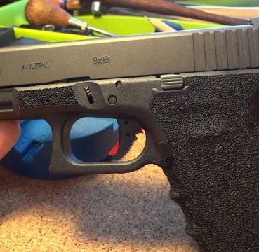 glock 19 grip stippling